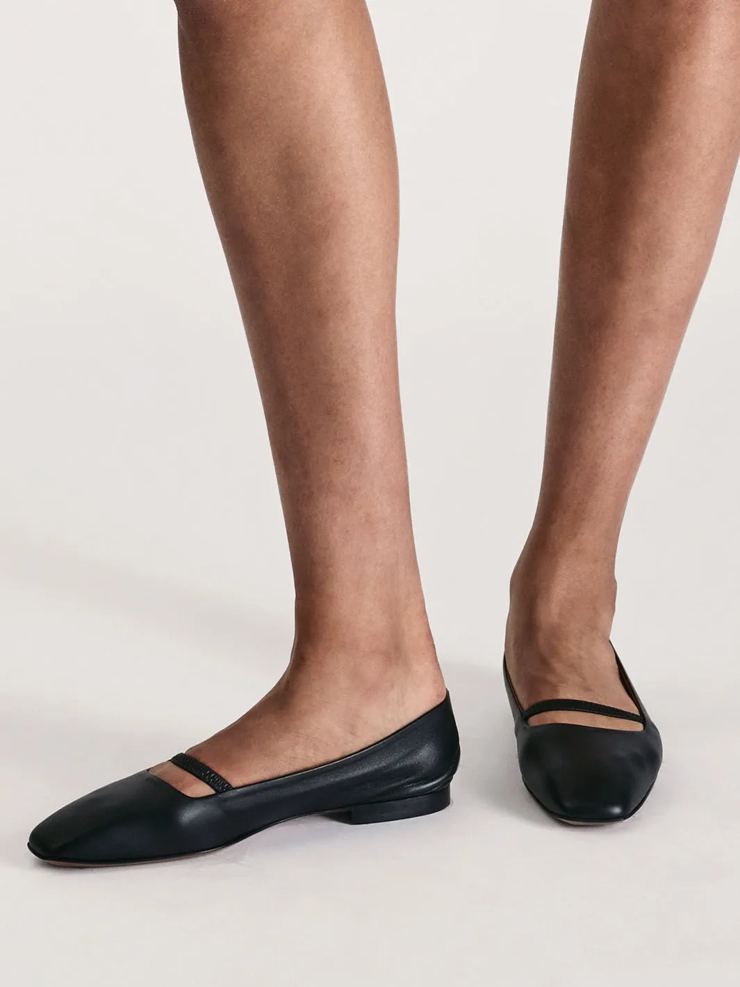 Loria Black Nappa Ballet flats