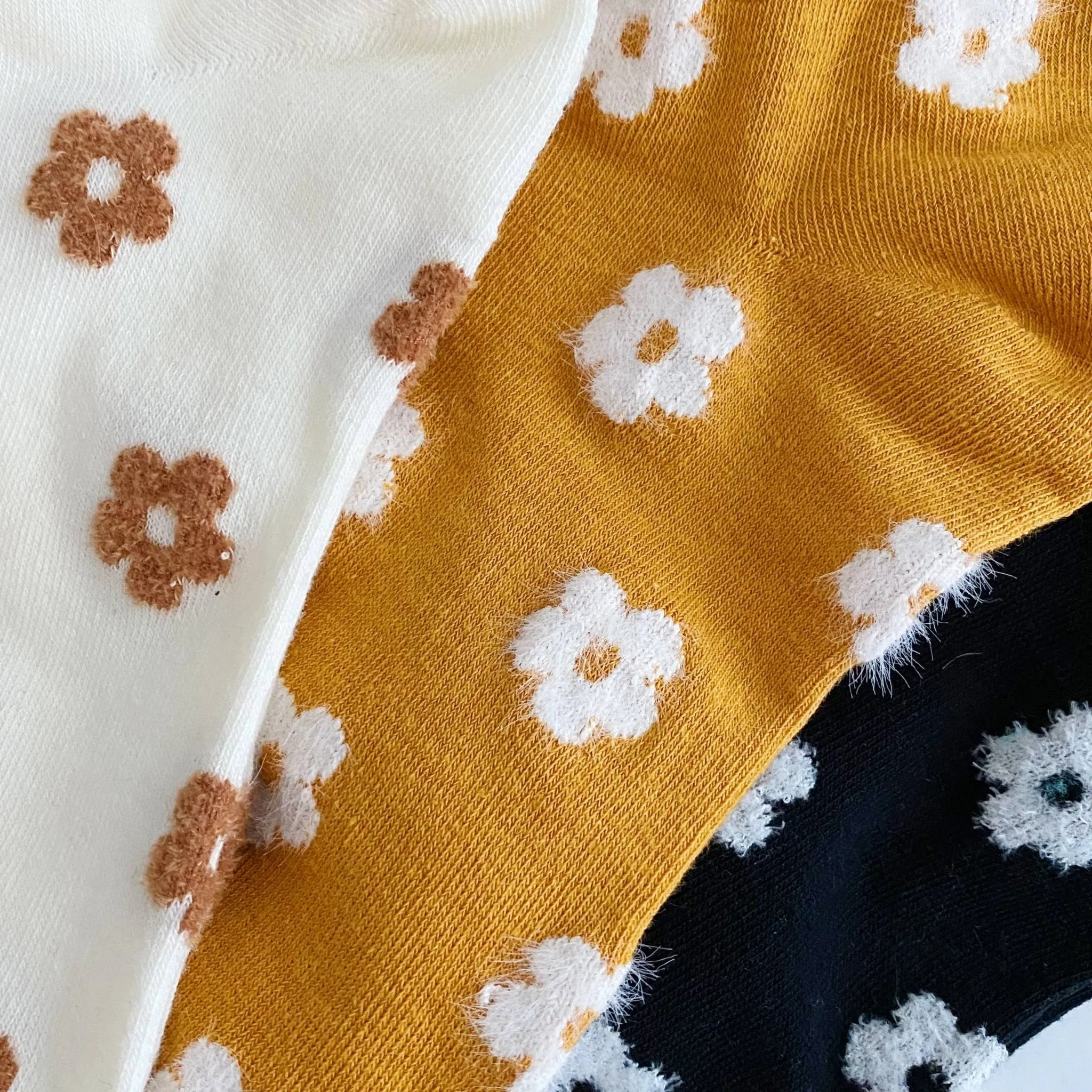 Mini Daisy Happiness Socks - Orange