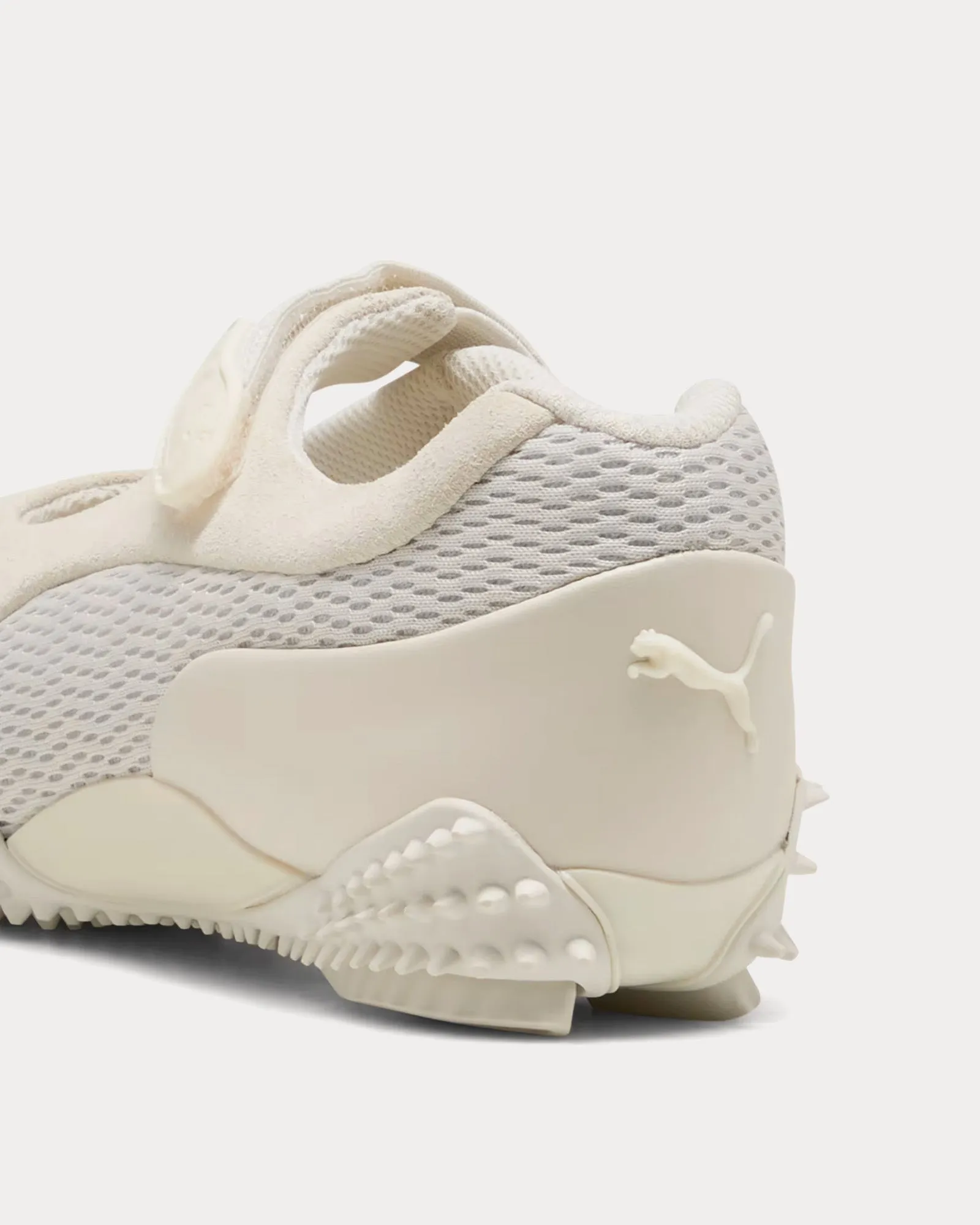 Mostro Fey Premium Warm White / Vapor Grey Slip On Sneakers