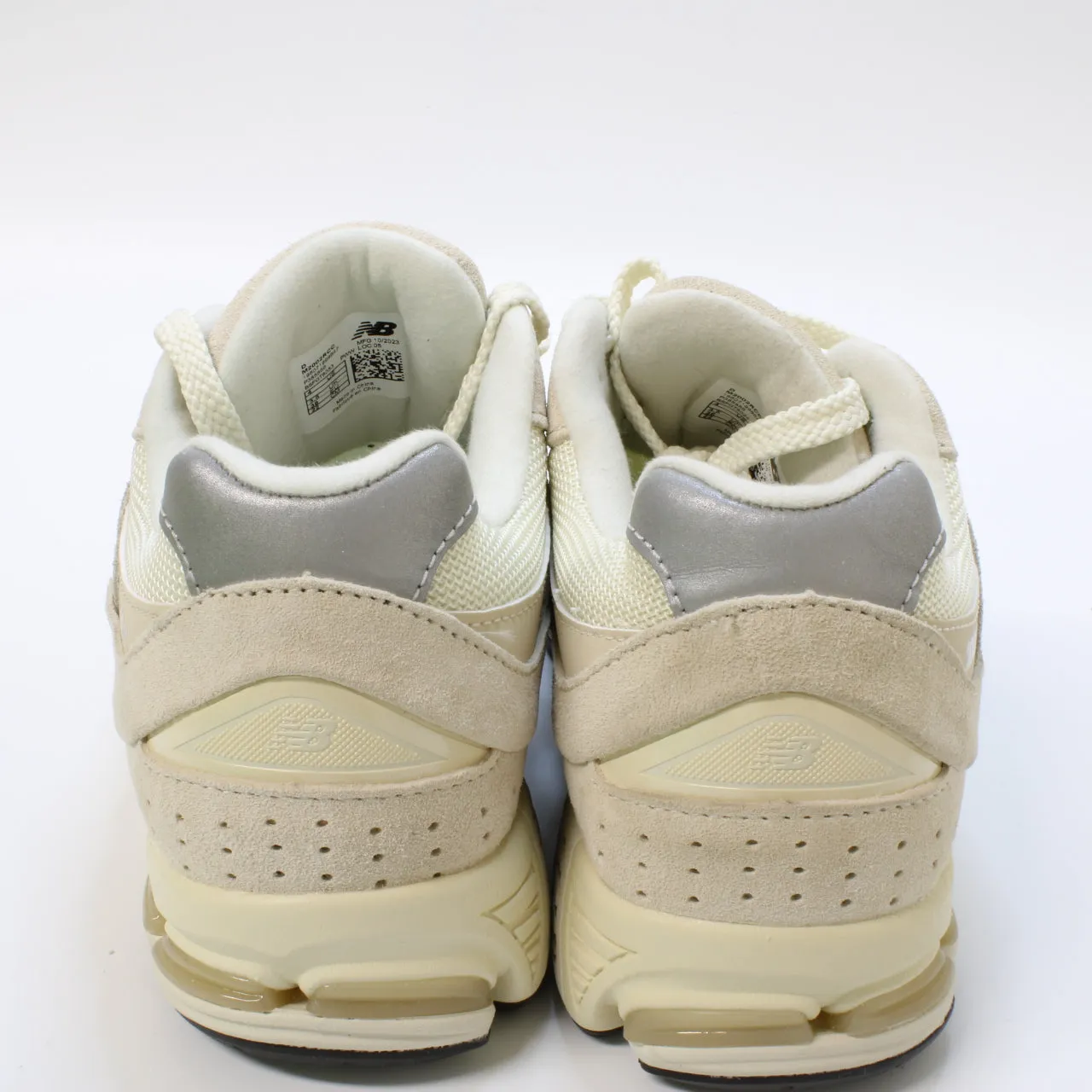 New Balance 2002 Calm Taupe Uk Size 3.5