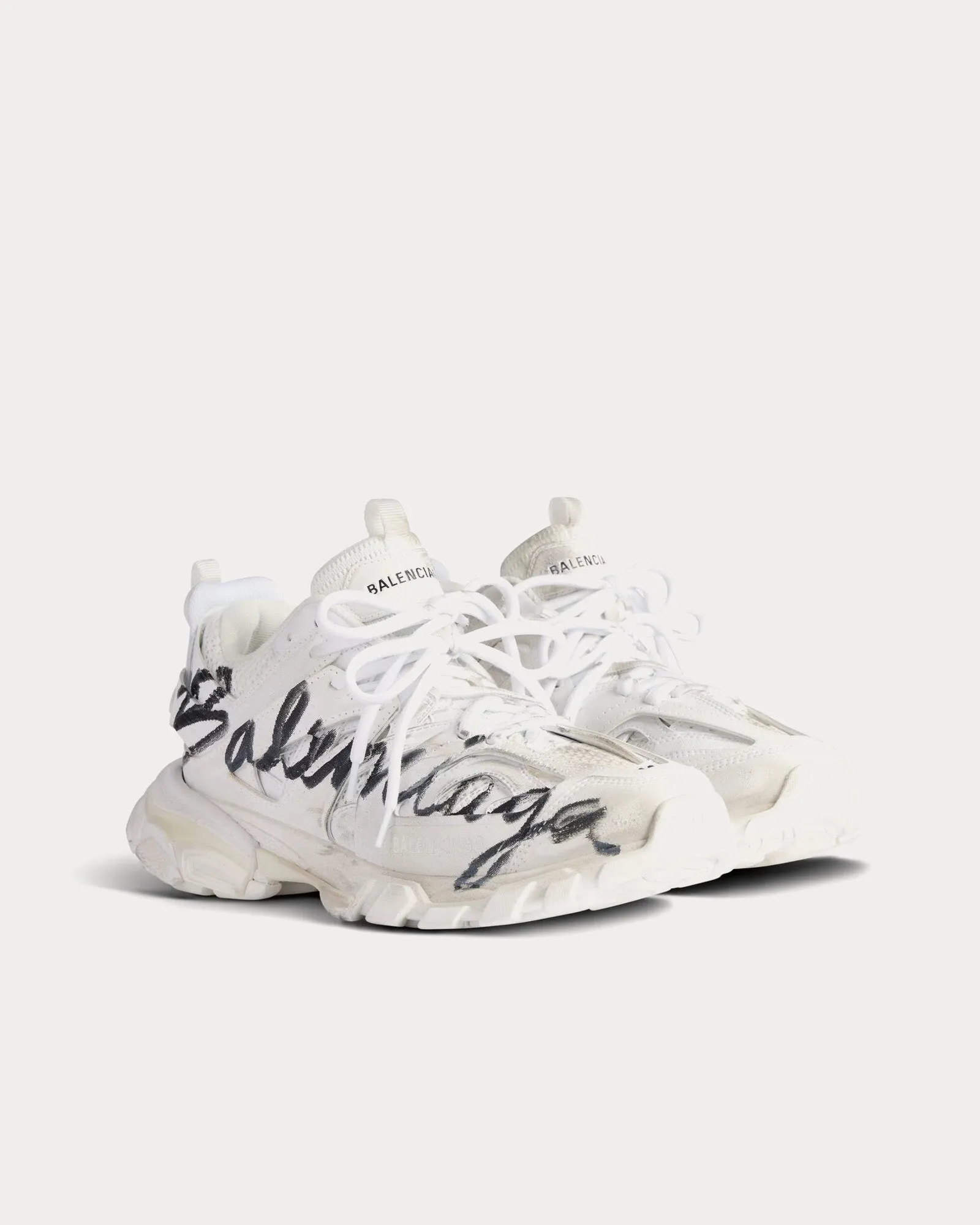 Track Signature White / Black Low Top Sneakers