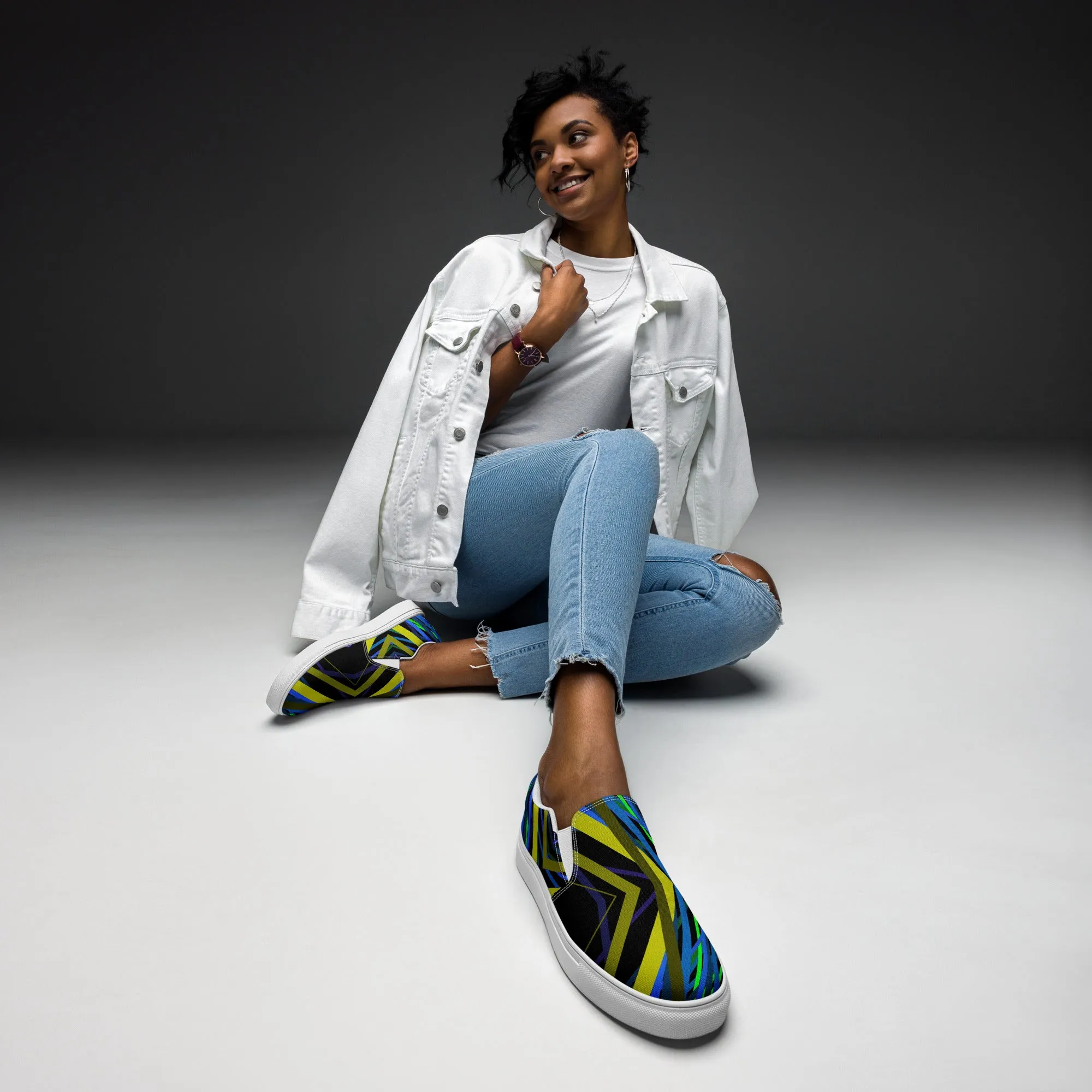 Women’s slip-on canvas shoes in the colors of nature- Jewel Beetle